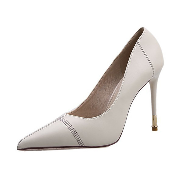 Modern női hegyes cipő 9 cm sarokkal