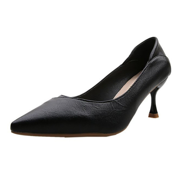 Moderne ženske kožne cipele na špic model