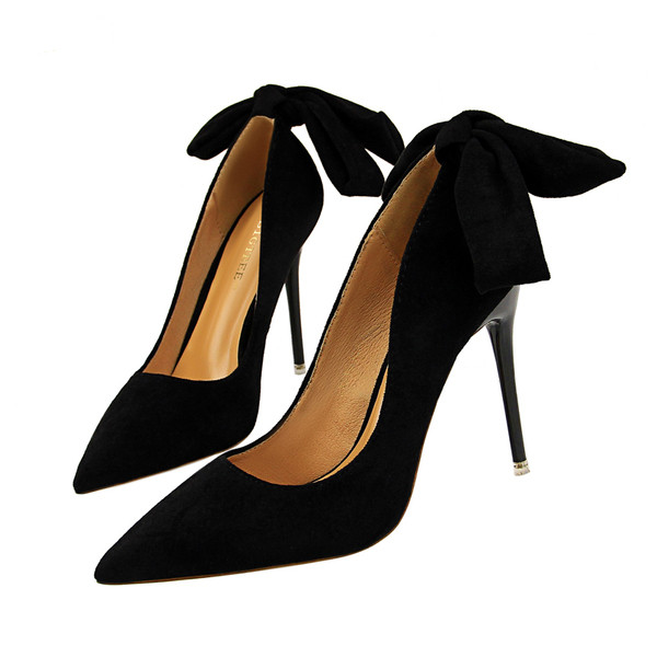 Női velúr cipő bokaszalaggal