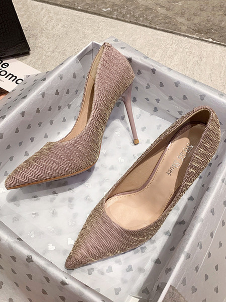 Új modell stílusos női cipő hegyes modell magassarkúval