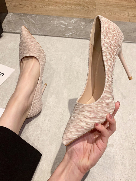 Új modell stílusos női cipő hegyes modell magassarkúval