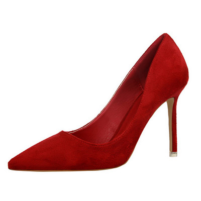 Modern velúr cipő sima modell magassarkúval