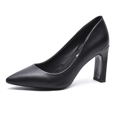 Stílusos női cipő eko bőrből, vastag sarokkal