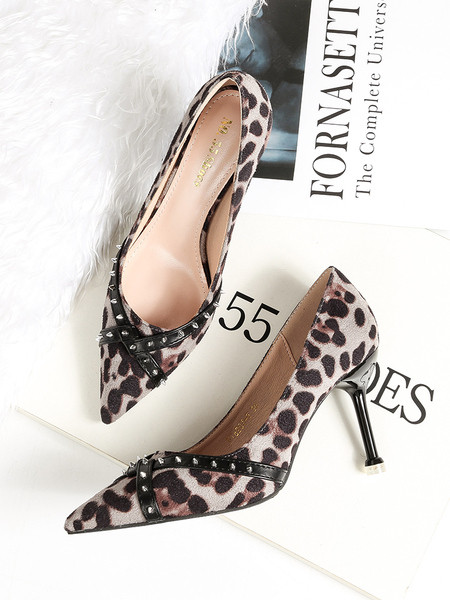 Állatmintás, fém kockás női cipő