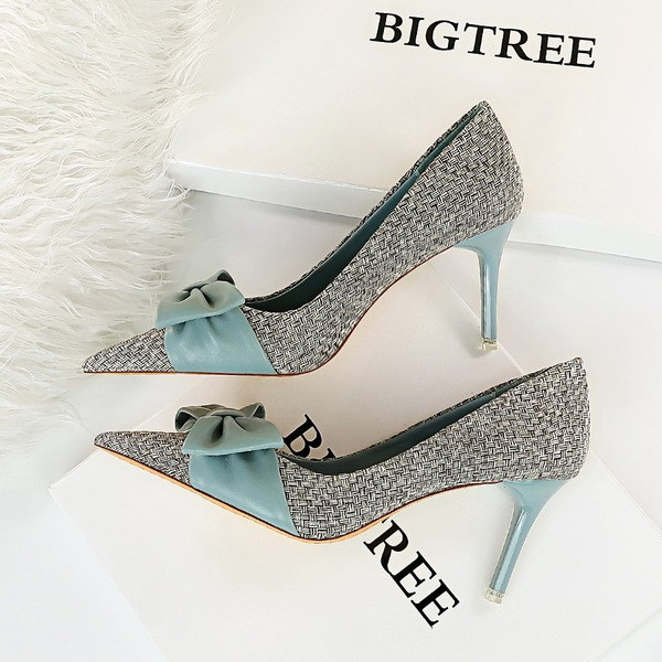 Aktuális női cipő szalaggal és vékony sarokkal-7,5 cm