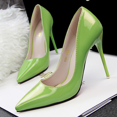 Κλασικό μοντέλο γυναικεία έκο δερμάτινα παπούτσια με ψηλά τακούνια