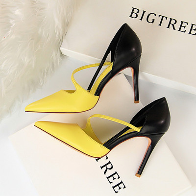 Keresztpántos női bőrcipő