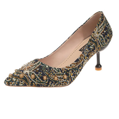 Színes női cipő 6 vagy 8 cm sarokmagassággal