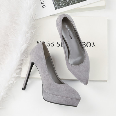 Modern női cipő eco velúrból, 13 cm-es sarokkal