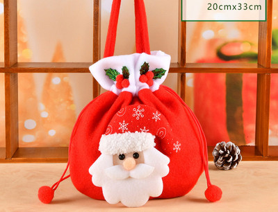 Karácsonyi ajándéktáska különféle 3D-s dekorációkkal és nyakkendőkkel