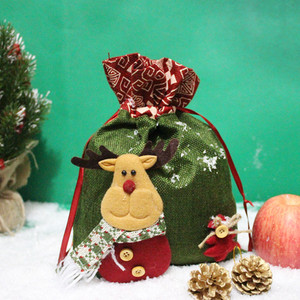 Karácsonyi ajándék táska 3D elemekkel, többféle modellben