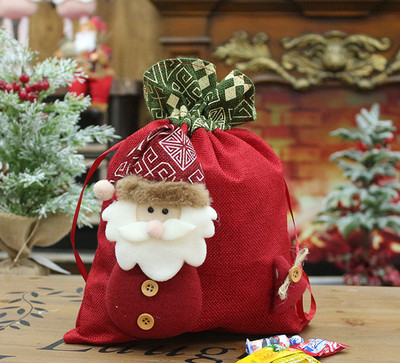 Karácsonyi ajándék táska 3D elemekkel, többféle modellben
