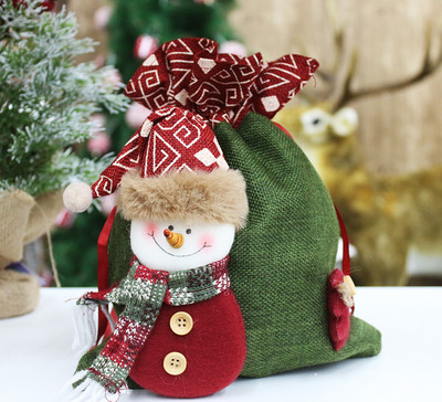 Karácsonyi ajándék táska 3D elemekkel, többféle modellben