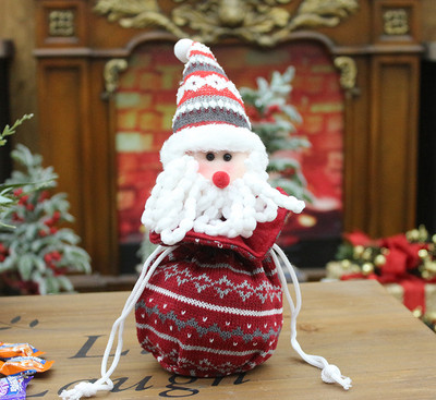 Karácsonyi ajándék táska 3D elemekkel, többféle modellben