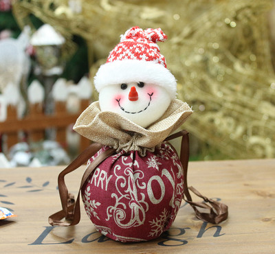 Karácsonyi ajándék táska 3D elemekkel, többféle modellben