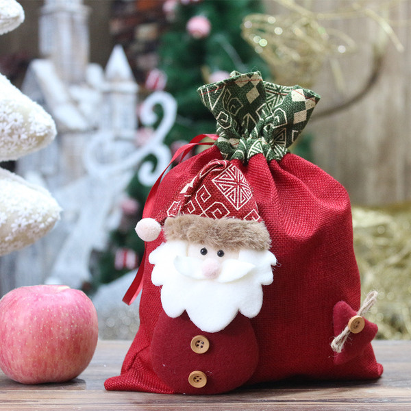 Karácsonyi ajándék táska 3D elemekkel, többféle modellben