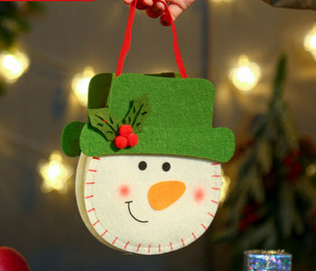 Χριστουγεννιάτικη τσάντα κατάλληλη για δώρο με τρισδιάστατα στοιχεία σε διάφορα μοντέλα