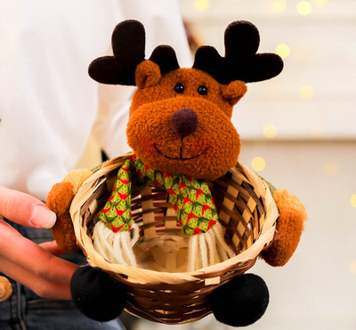 Dekoratív karácsonyi kosár 3D elemmel, többféle modellben