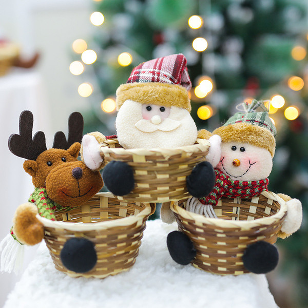 Dekoratív karácsonyi kosár 3D elemmel, többféle modellben