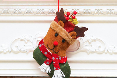 Dekoratív karácsonyi zokni 3D elemekkel