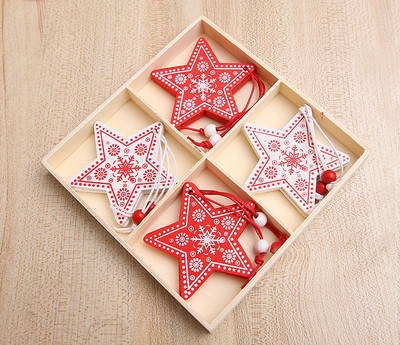 Dekoratīvo rotaļlietu komplekts Ziemassvētku eglītei