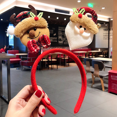 Dekoratív karácsonyi hajkoszorú 3D elemekkel, különböző modellekben