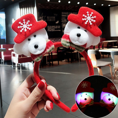 Dekoratív karácsonyi hajkoszorú 3D elemekkel, különböző modellekben