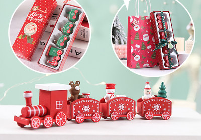 Μικρό ξύλινο τρένο κατάλληλο για Χριστουγεννιάτικη διακόσμηση σε δύο μοντέλα