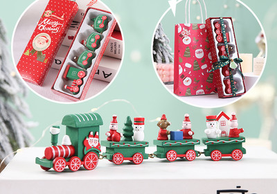 Μικρό ξύλινο τρένο κατάλληλο για Χριστουγεννιάτικη διακόσμηση σε δύο μοντέλα