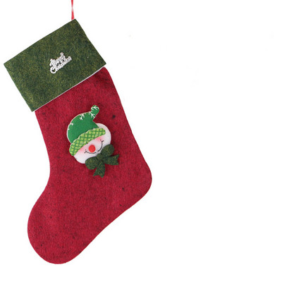 Ukrasna božićna čarapa s raznim aplikacijama