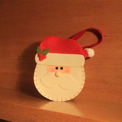 Dekoratív karácsonyi táskák 3D elemekkel több modellben