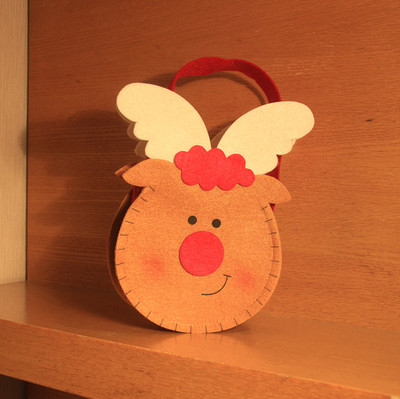 Dekoratív karácsonyi táskák 3D elemekkel több modellben