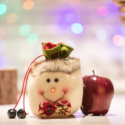 Dekoratív karácsonyi táskák 3D elemekkel több modellben