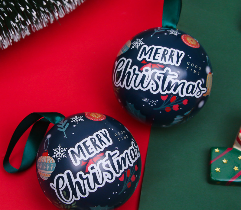 H0 karácsonyi játékok készlete a karácsonyfához