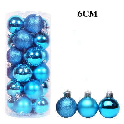 Karácsonyi játékok készlete a karácsonyfához több modellben