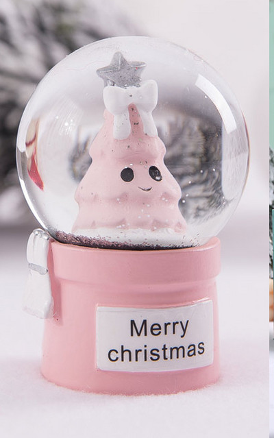 Kristálygömb alakú kis karácsonyi játék