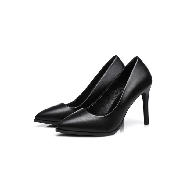 Női bőr cipő fekete színű sima modellben