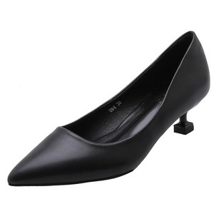 Női cipő sarokmagassággal - 3 cm 5 cm vagy 7 cm