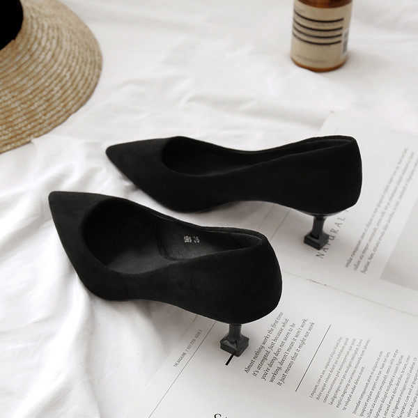 Női cipő sarokmagassággal - 3 cm 5 cm vagy 7 cm