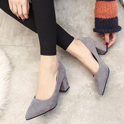 Stílusos női cipő vastag sarkú - két modell