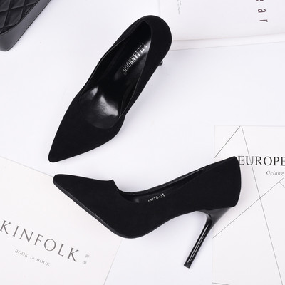 Tiszta bőrből vagy öko velúrból készült női cipő