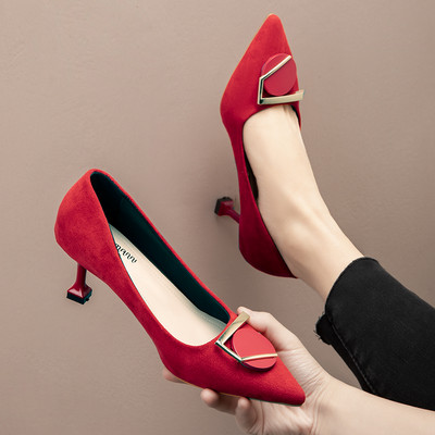 Női cipő eco velúrból - hegyes modell