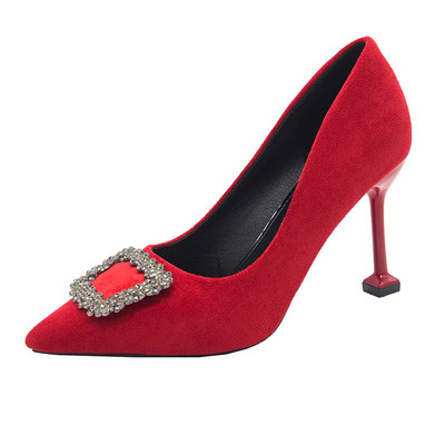 Modern női cipő kövekkel és sarokkal - 9 cm és 5 cm