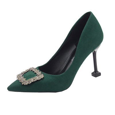 Modern női cipő kövekkel és sarokkal - 9 cm és 5 cm