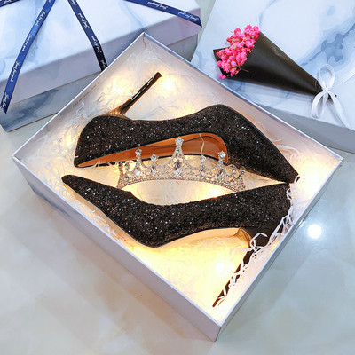 Modern női fényes magas sarkú cipő