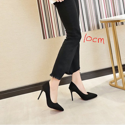 Női hegyes cipő 10 cm-es sarokmagassággal