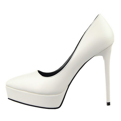 Modern női cipő eko bőrből, magassarkúval, két modellben