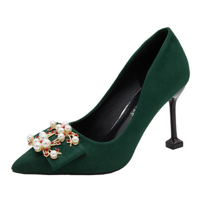 Elegáns női gyöngyös öko velúr cipő