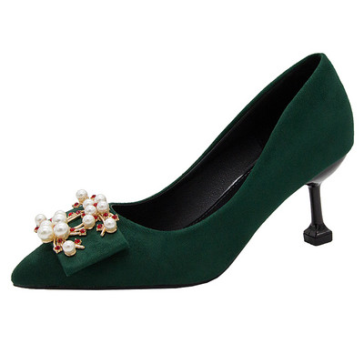 Elegáns női gyöngyös öko velúr cipő