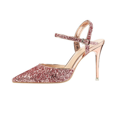 Modern, fényes női magassarkú cipő, két modellben